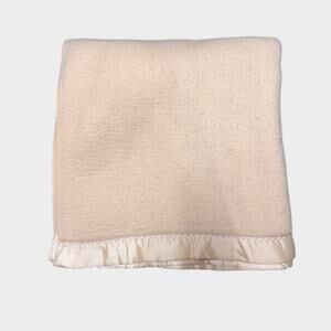 Vintage Waffle Weave Thermal Blanket Satin Trim Acrylic Cream Queen Sz 86”x90”